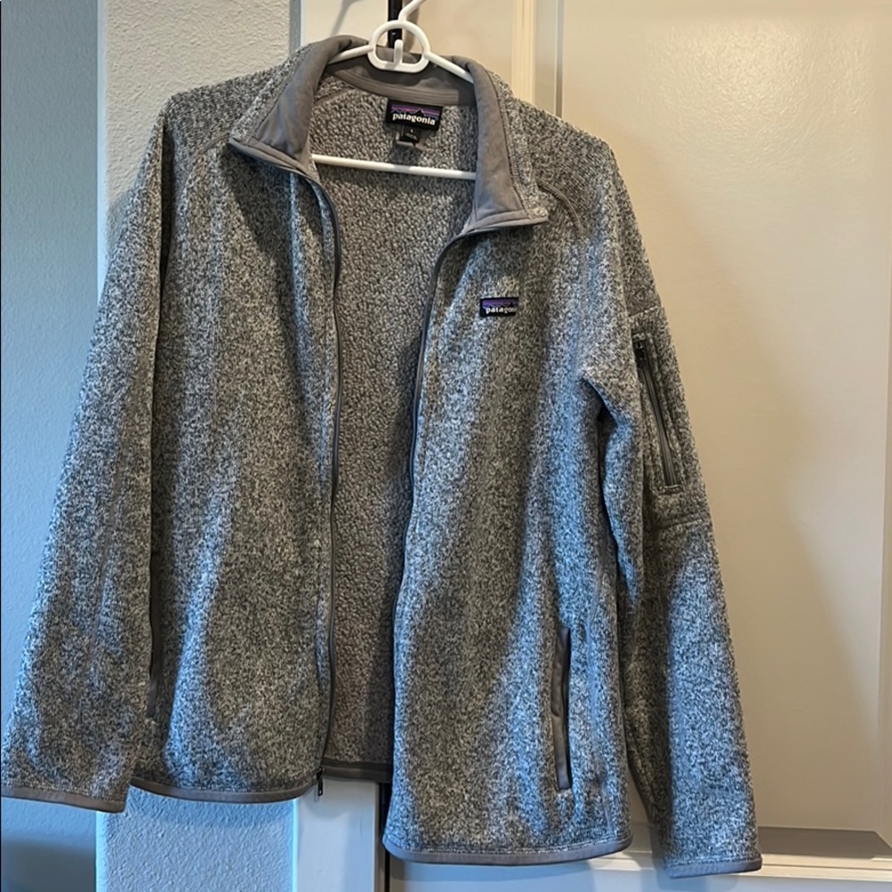 Grey Patagonia fleece zip up